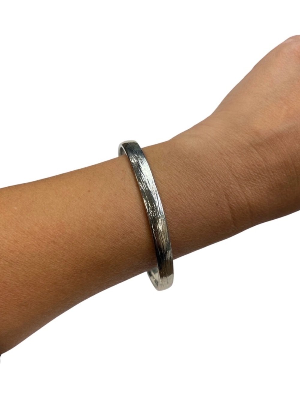 Silver Tone Textured Silver Bangle Bracelet Women Jewelry